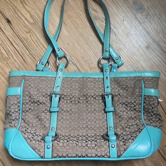 Coach Gallery Signature Jacquard, Tan Patent Satchel Shoulder Bag #D0878-F12346 - Picture 1 of 7